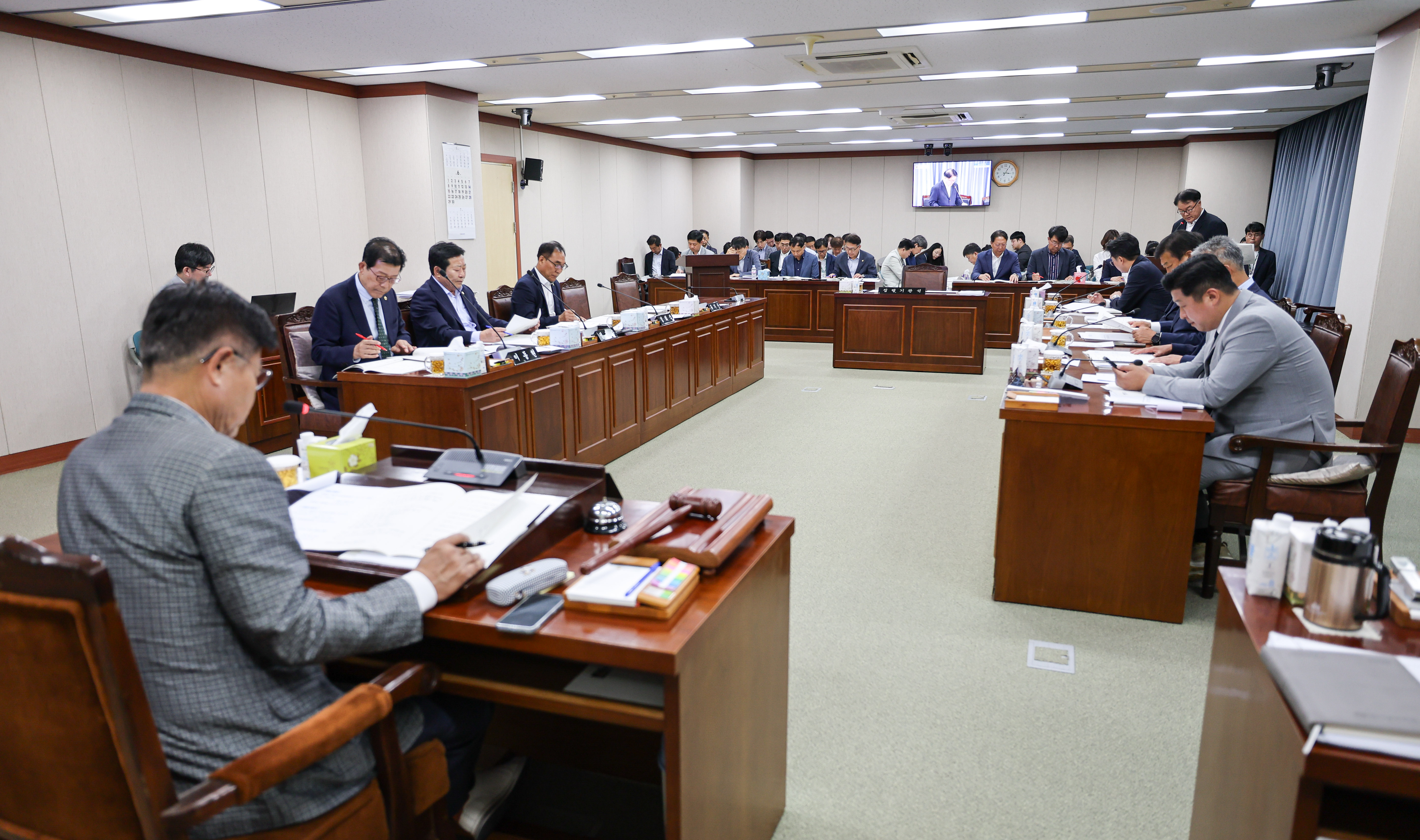 제391회 정례회 농수산위원회 회의 첨부이미지 : 25년06월05일 제391회 정례회 농수산위원회 회의_(4).jpg