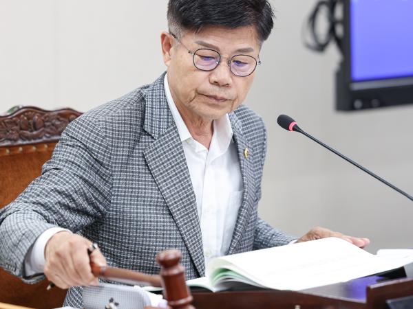 제391회 정례회 농수산위원회 회의 첨부이미지 : 25년06월05일 제391회 정례회 농수산위원회 회의_(47).jpg
