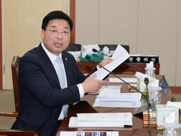 제391회 제1차 정례회 경제관광문화위원회 회의 첨부이미지 : 25년06월05일 제391회 제1차 정례회 경제관광문화위원회 회의 - 029.jpg