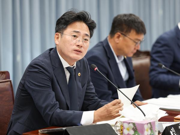 제391회 정례회 농수산위원회 회의 첨부이미지 : 25년06월05일 제391회 정례회 농수산위원회 회의_(11).jpg
