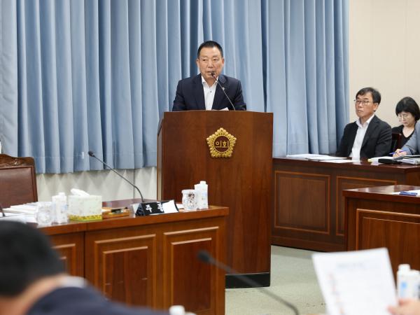 제391회 제1차 정례회 경제관광문화위원회 회의 첨부이미지 : 25년06월05일 제391회 제1차 정례회 경제관광문화위원회 회의 - 016.jpg