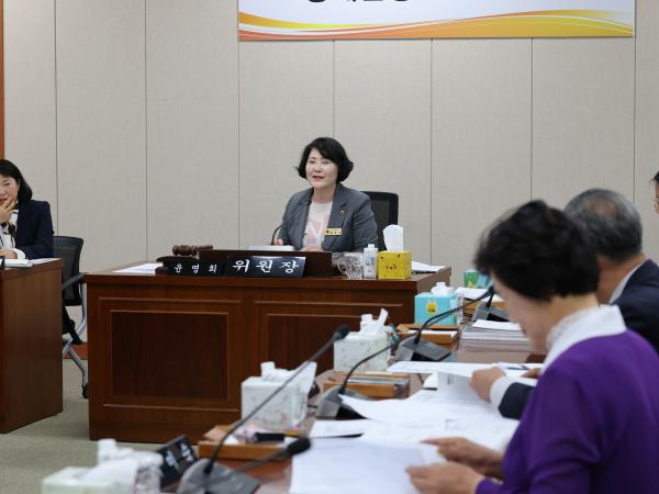 제391회 제1차 정례회 경제관광문화위원회 회의 첨부이미지 : 25년06월05일 제391회 제1차 정례회 경제관광문화위원회 회의 - 004.jpg