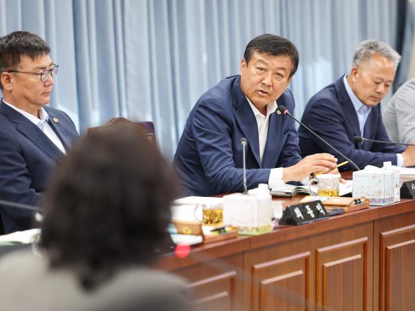 제391회 정례회 농수산위원회 회의 첨부이미지 : 25년06월05일 제391회 정례회 농수산위원회 회의_(35).jpg