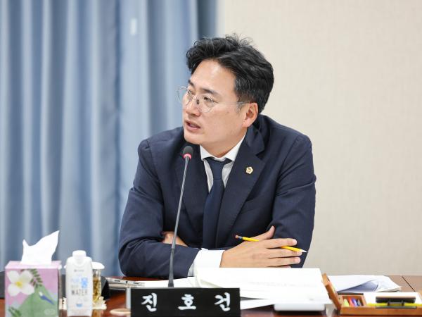 제391회 정례회 농수산위원회 회의 첨부이미지 : 25년06월05일 제391회 정례회 농수산위원회 회의_(41).jpg