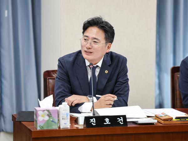 제391회 정례회 농수산위원회 회의 첨부이미지 : 25년06월05일 제391회 정례회 농수산위원회 회의_(14).jpg