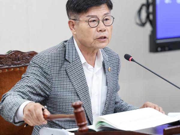 제391회 정례회 농수산위원회 회의 첨부이미지 : 25년06월05일 제391회 정례회 농수산위원회 회의_(46).jpg