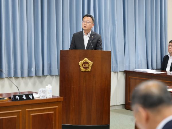 제391회 제1차 정례회 경제관광문화위원회 회의 첨부이미지 : 25년06월05일 제391회 제1차 정례회 경제관광문화위원회 회의 - 020.jpg