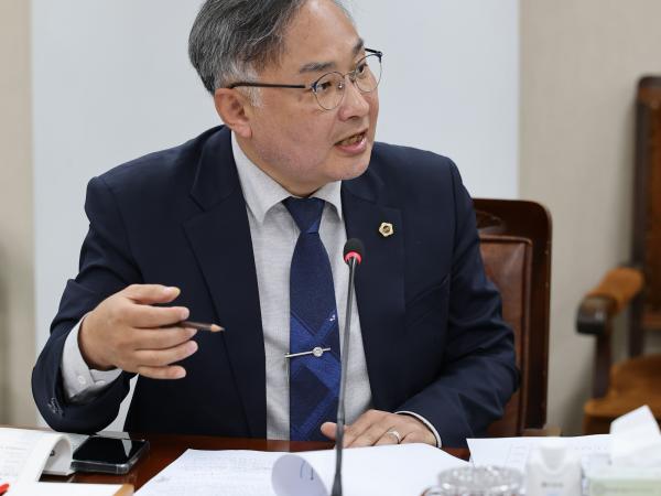 제391회 제1차 정례회 경제관광문화위원회 회의 첨부이미지 : 25년06월05일 제391회 제1차 정례회 경제관광문화위원회 회의 - 038.jpg