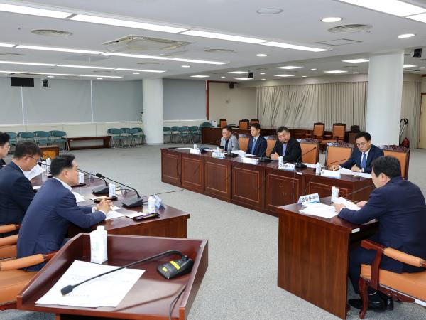 해양융합 에너지 연구회 정책연구용역 착수보고회 첨부이미지 : 25년06월05일 해양융합 에너지 연구회 정책연구용역 착수보고회 - 007.jpg