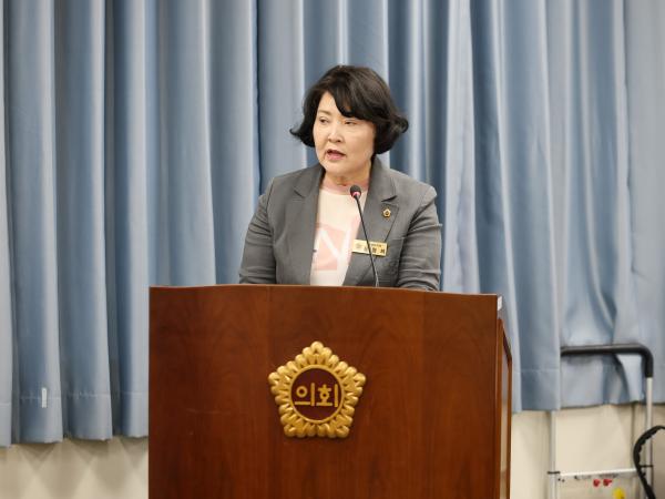 제391회 제1차 정례회 경제관광문화위원회 회의 첨부이미지 : 25년06월05일 제391회 제1차 정례회 경제관광문화위원회 회의 - 035.jpg