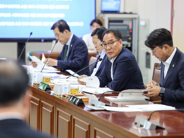 제391회 정례회 농수산위원회 회의 첨부이미지 : 25년06월05일 제391회 정례회 농수산위원회 회의_(7).jpg