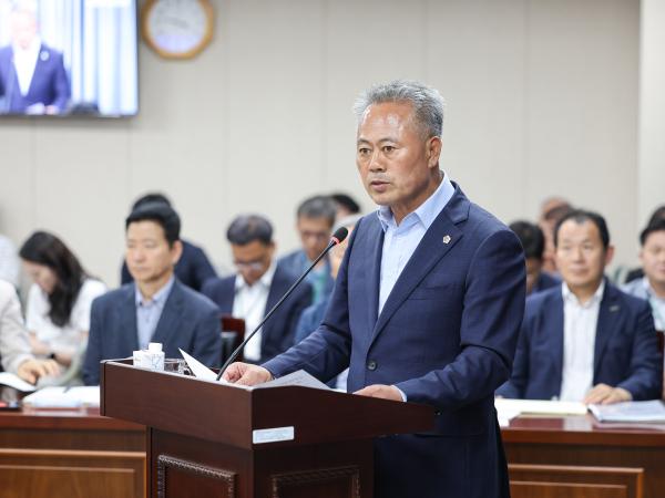 제391회 정례회 농수산위원회 회의 첨부이미지 : 25년06월05일 제391회 정례회 농수산위원회 회의_(22).jpg