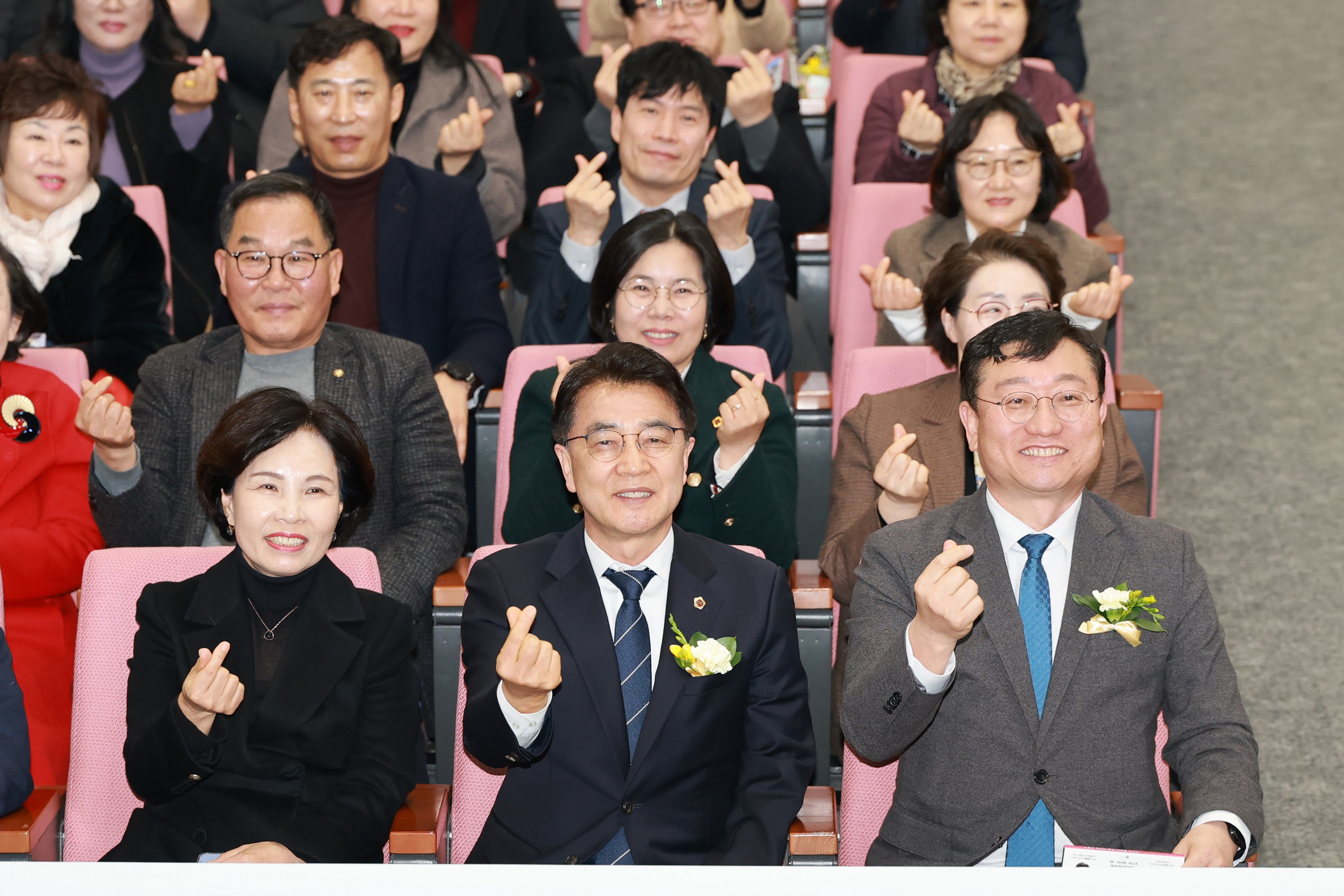 전남사회복지사협회장 이ㆍ취임식 첨부이미지 : 25년02월26일 전남사회복시사협회장 이ㆍ취임식 - 031.jpg