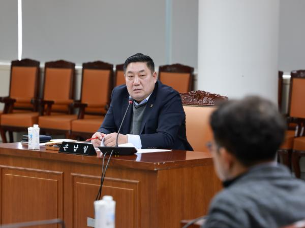 무안국제공항 활성화 특별위원회 실ㆍ국 업무보고 첨부이미지 : 25년02월26일 무안국제공항 활성화 특별위원회 실ㆍ국업무보고 - 038.jpg