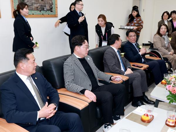 전남사회복지사협회장 이ㆍ취임식 첨부이미지 : 25년02월26일 전남사회복시사협회장 이ㆍ취임식 - 007.jpg
