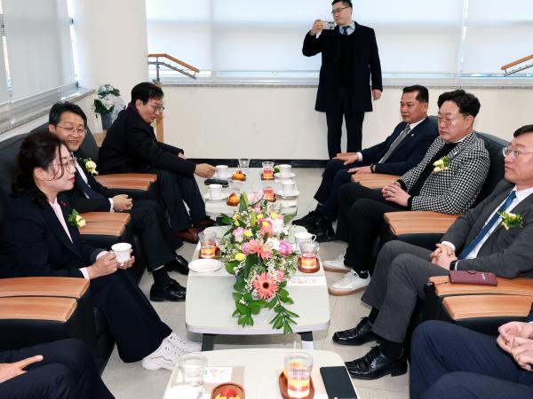 전남사회복지사협회장 이ㆍ취임식 첨부이미지 : 25년02월26일 전남사회복시사협회장 이ㆍ취임식 - 009.jpg