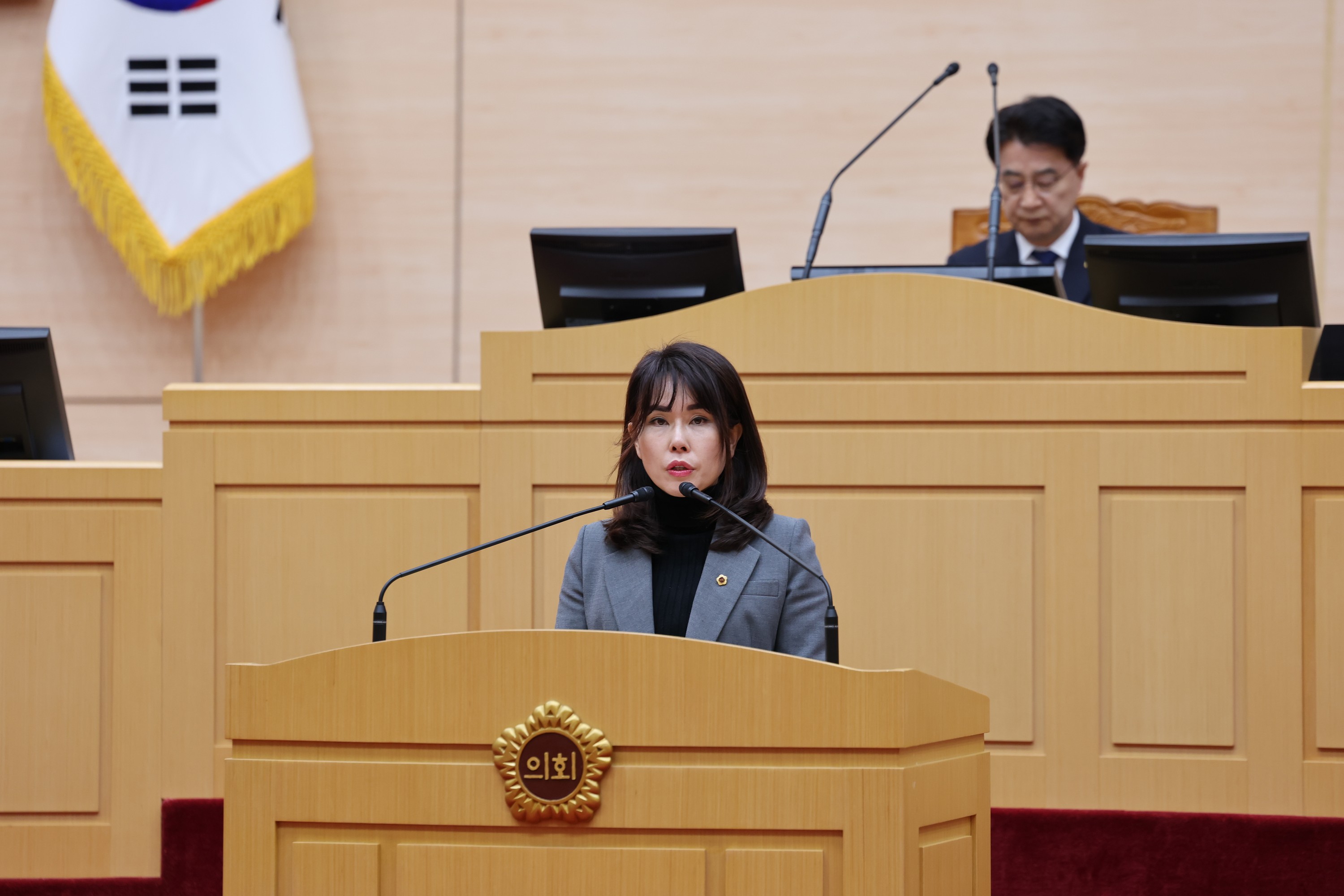 제387회 임시회 제2차 본회의 첨부이미지 : 25년02월14일 제387회 임시회 제2차 본회의 - 017.jpg