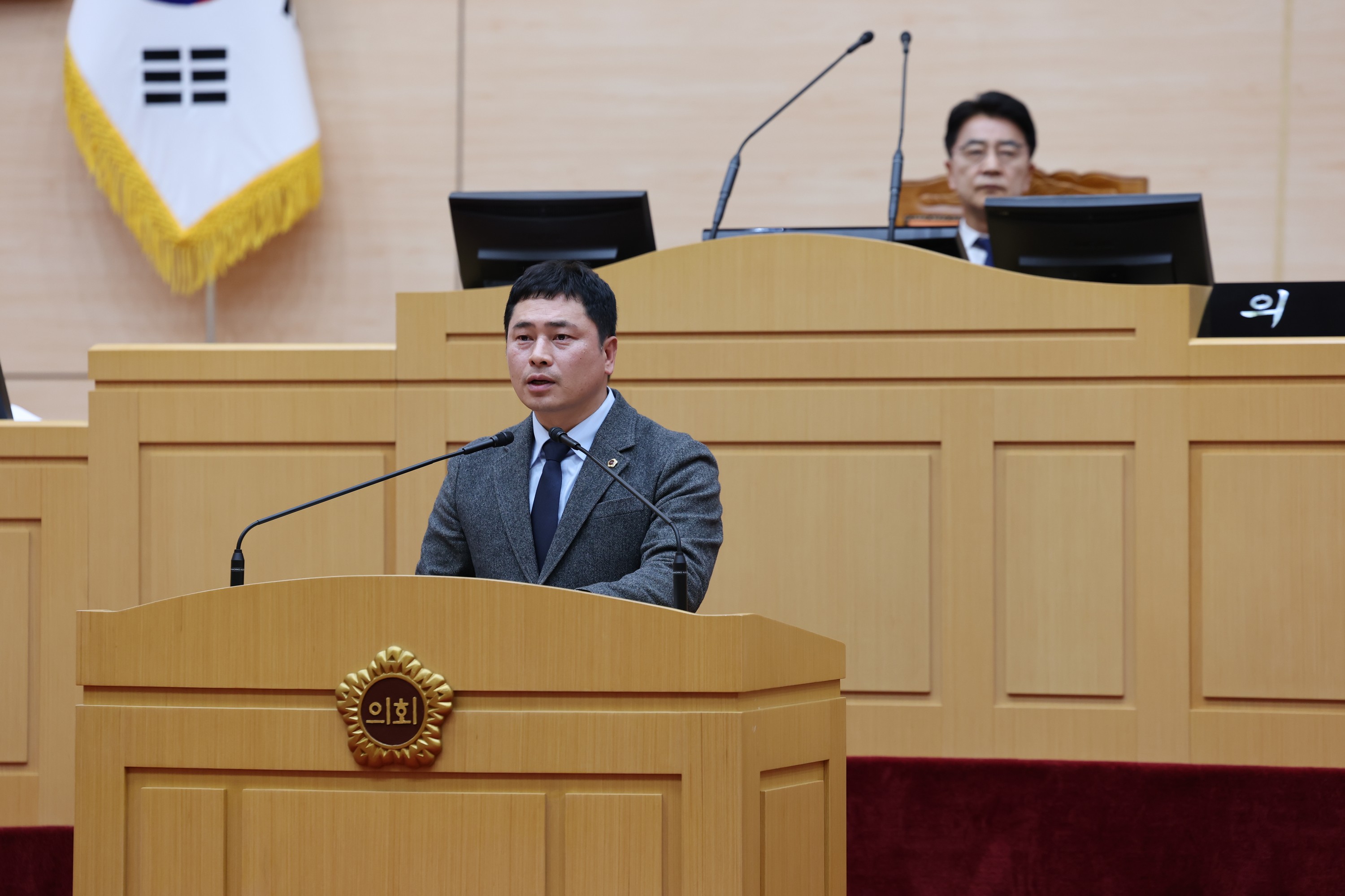 제387회 임시회 제2차 본회의 첨부이미지 : 25년02월14일 제387회 임시회 제2차 본회의 - 010.jpg