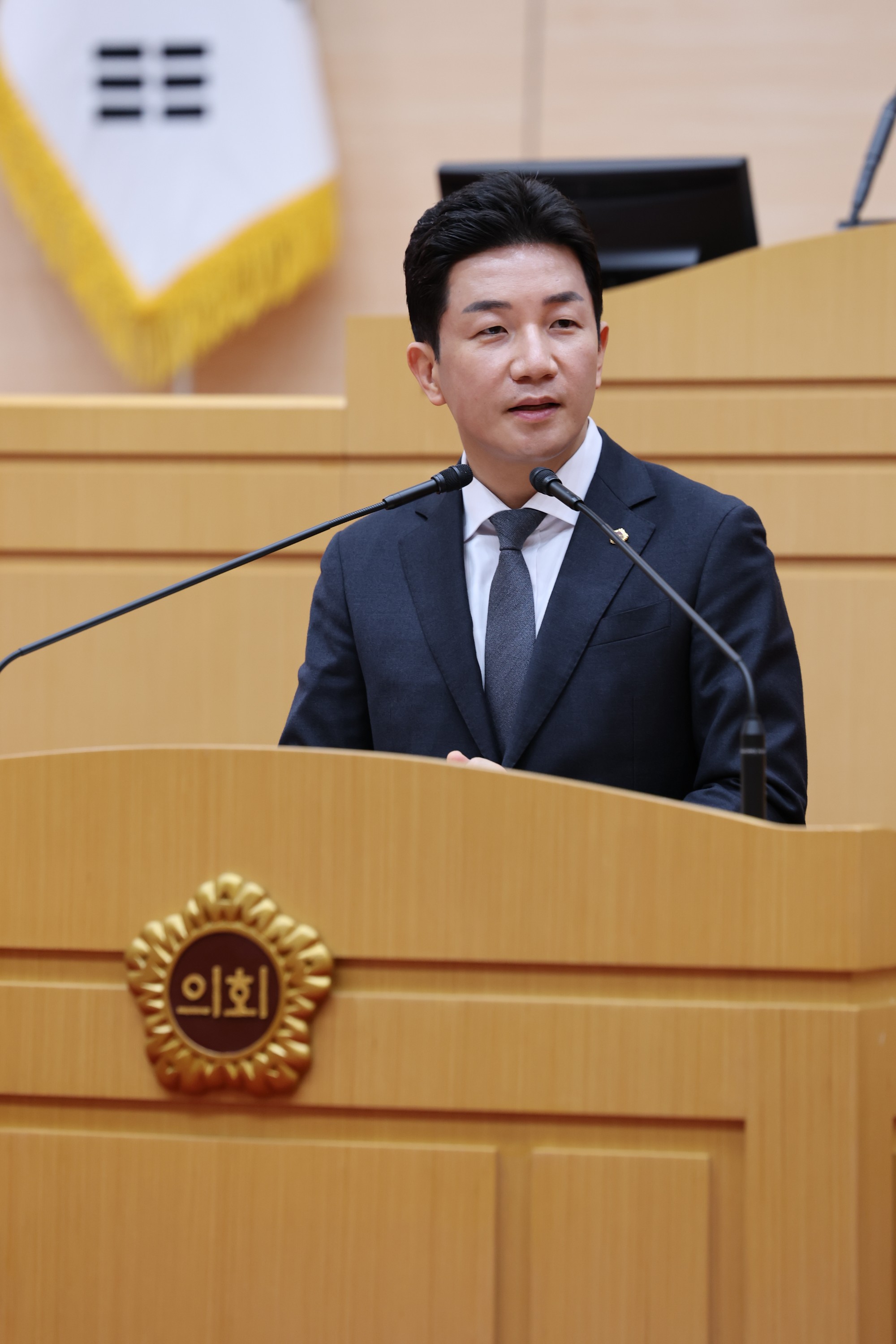 제387회 임시회 제2차 본회의 첨부이미지 : 25년02월14일 제387회 임시회 제2차 본회의 - 080.jpg