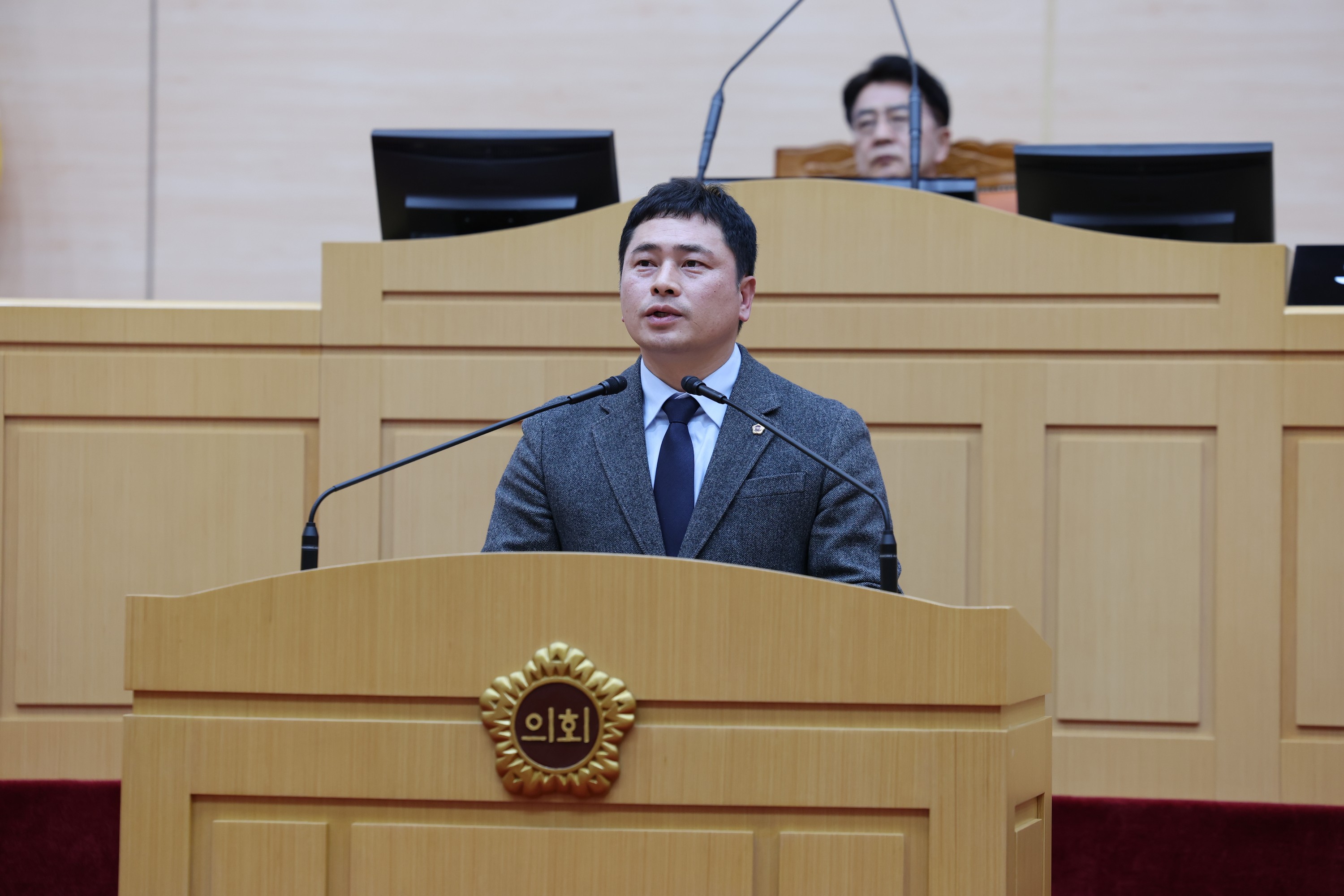 제387회 임시회 제2차 본회의 첨부이미지 : 25년02월14일 제387회 임시회 제2차 본회의 - 124.jpg