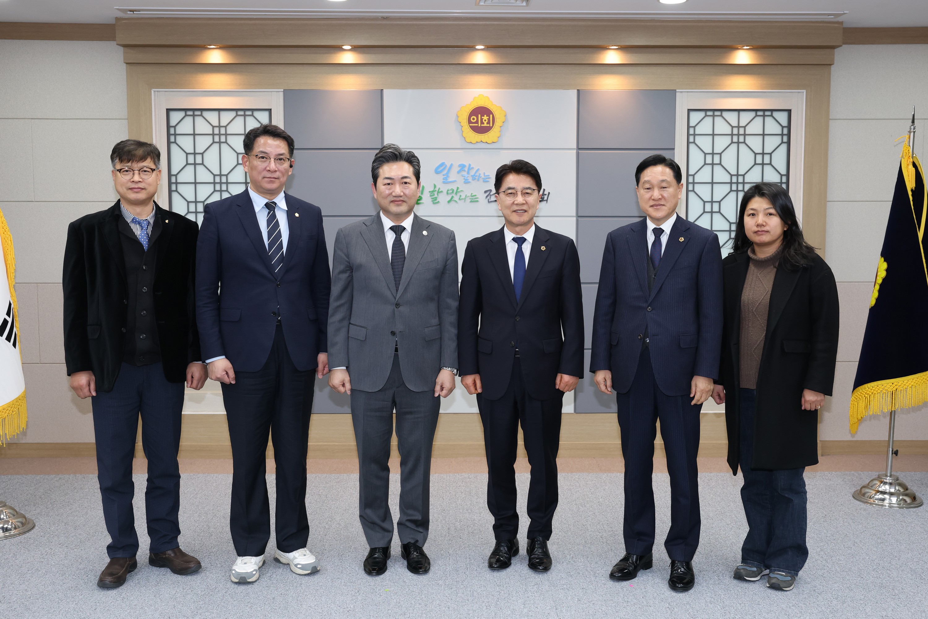 한원희 목포해양대 총장 도의회 방문 첨부이미지 : 25년02월14일 한원희 목포해양대 총장 도의회 방문 - 003.jpg