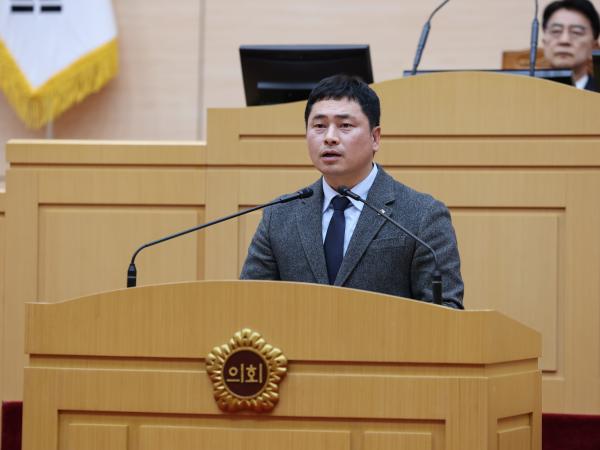제387회 임시회 제2차 본회의 첨부이미지 : 25년02월14일 제387회 임시회 제2차 본회의 - 011.jpg