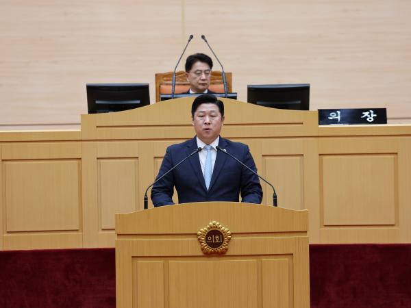 제387회 임시회 제2차 본회의 첨부이미지 : 25년02월14일 제387회 임시회 제2차 본회의 - 041.jpg