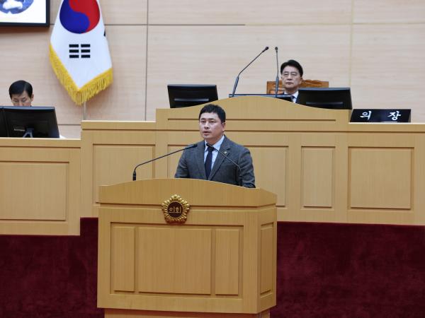제387회 임시회 제2차 본회의 첨부이미지 : 25년02월14일 제387회 임시회 제2차 본회의 - 009.jpg