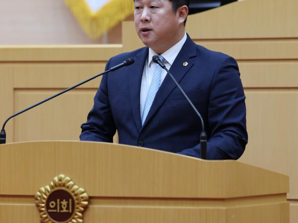 제387회 임시회 제2차 본회의 첨부이미지 : 25년02월14일 제387회 임시회 제2차 본회의 - 105.jpg
