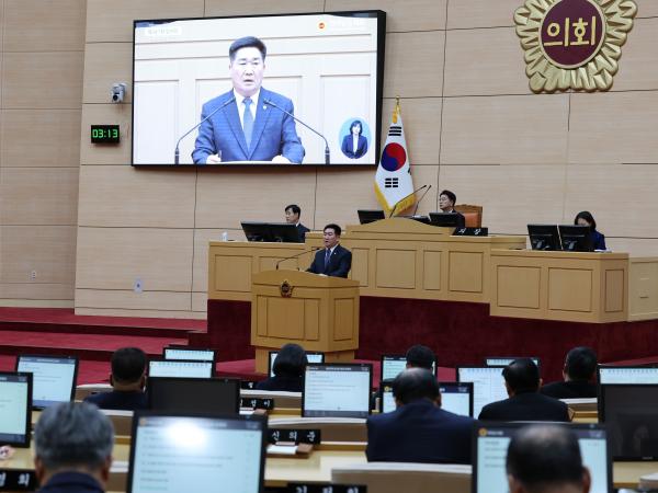 제387회 임시회 제2차 본회의 첨부이미지 : 25년02월14일 제387회 임시회 제2차 본회의 - 115.jpg