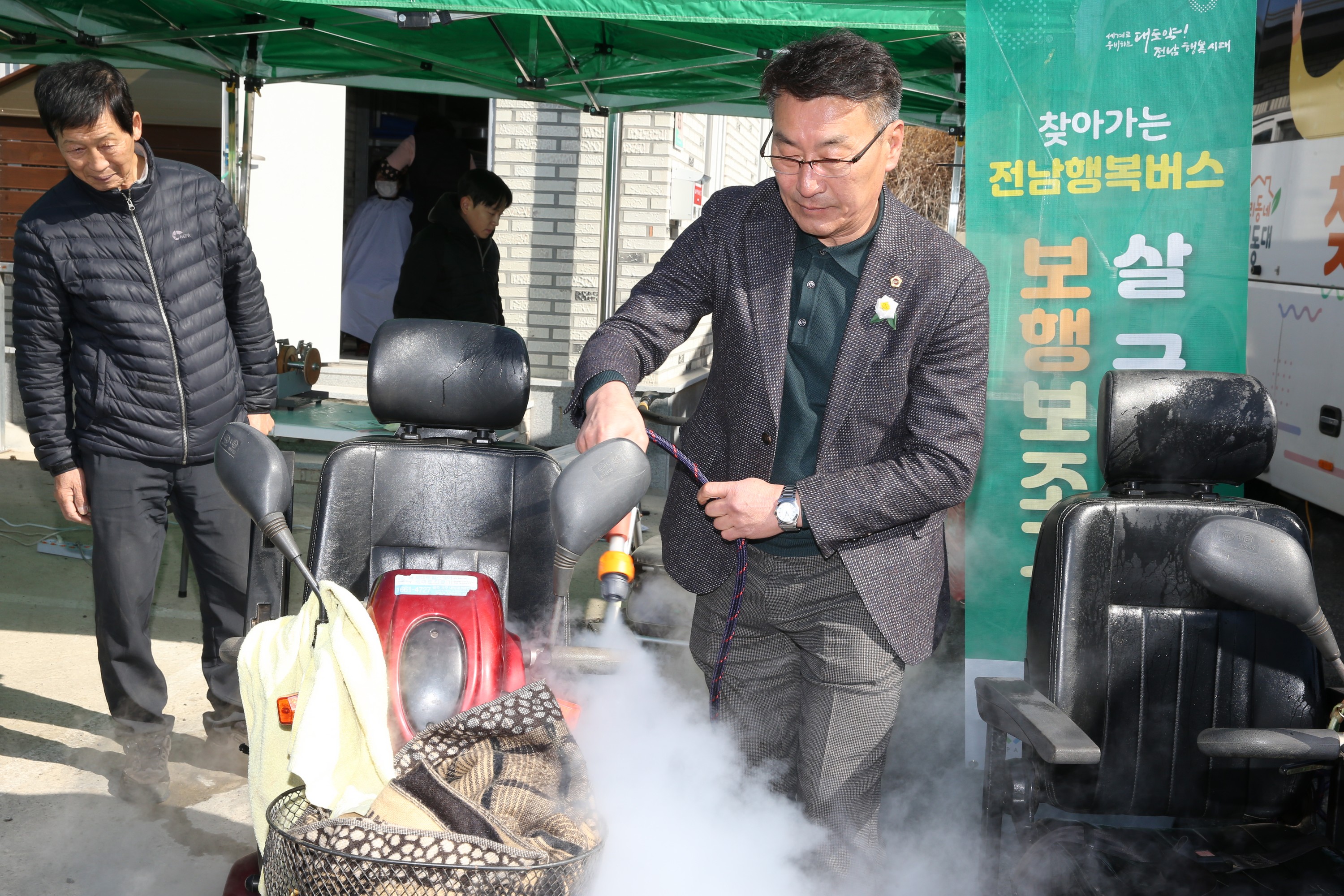 찾아가는 전남행복버스 출발식 첨부이미지 : 25년02월17일 찾아가는 전남행복버스 출발식 - 007.jpg