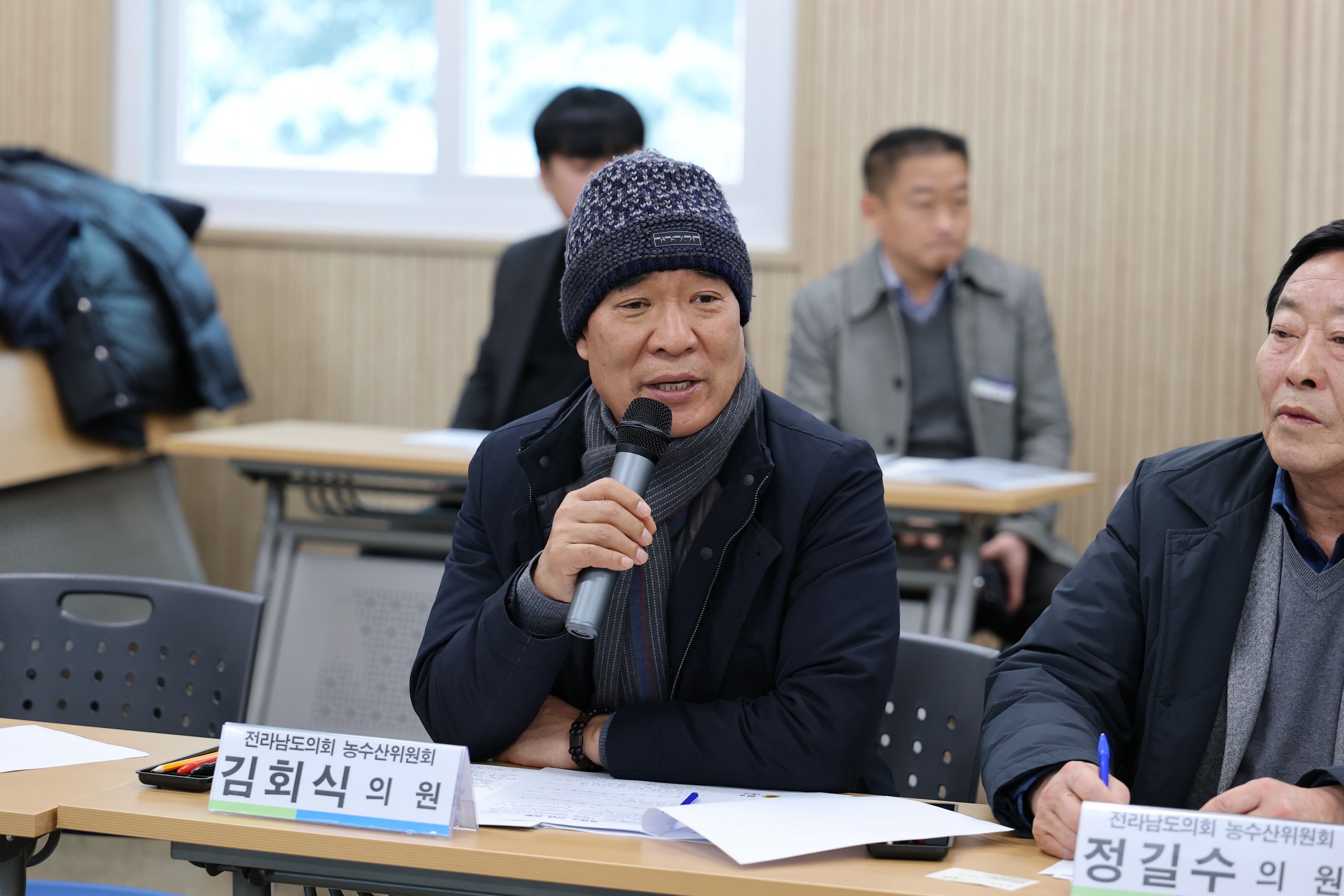 제387회 임시회 농수산위원회 현지활동 첨부이미지 : 25년02월07일 제387회 임시회 농수산위원회 현지활동 - 043.jpg