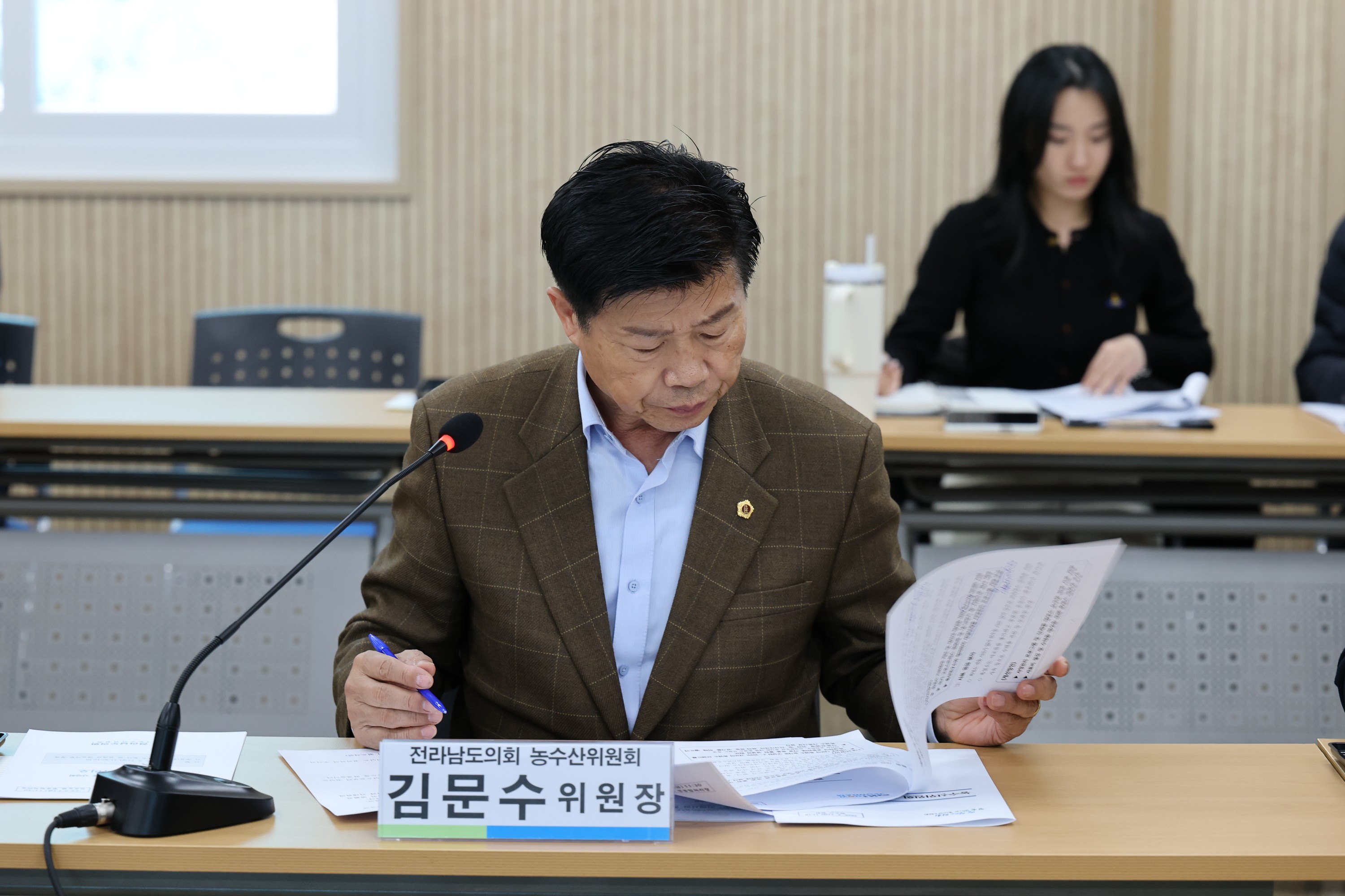 제387회 임시회 농수산위원회 현지활동 첨부이미지 : 25년02월07일 제387회 임시회 농수산위원회 현지활동 - 009.jpg