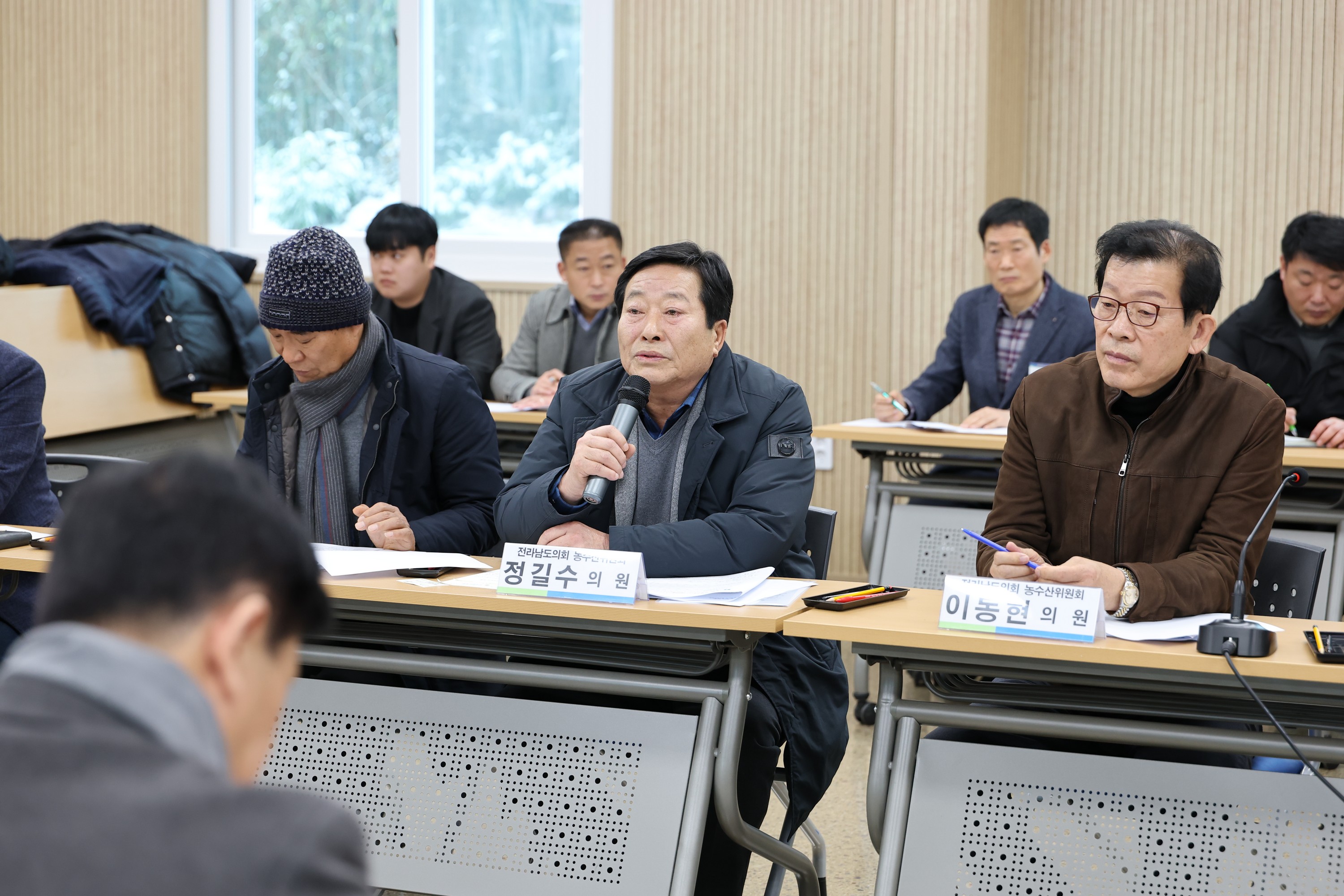 제387회 임시회 농수산위원회 현지활동 첨부이미지 : 25년02월07일 제387회 임시회 농수산위원회 현지활동 - 039.jpg