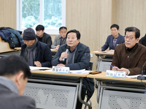 제387회 임시회 농수산위원회 현지활동 첨부이미지 : 25년02월07일 제387회 임시회 농수산위원회 현지활동 - 039.jpg
