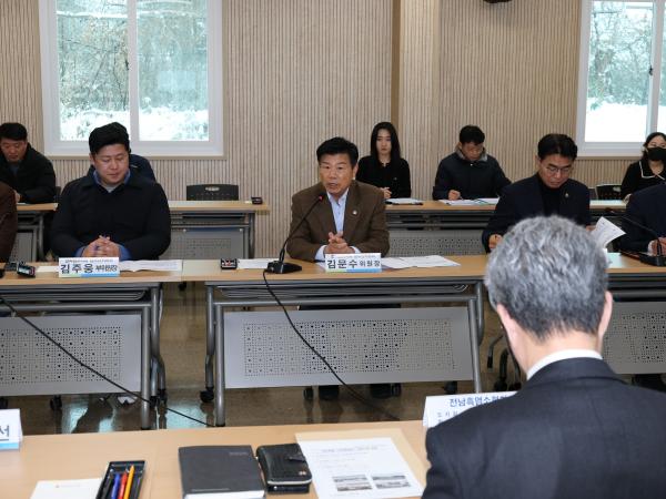 제387회 임시회 농수산위원회 현지활동 첨부이미지 : 25년02월07일 제387회 임시회 농수산위원회 현지활동 - 003.jpg