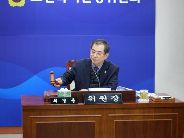 제387회 임시회 보건복지환경위원회 업무보고 등 회의 첨부이미지 : 25년02월07일 제387회 임시회 보건복지환경위원회 업무보고 등 회의 - 009.jpg
