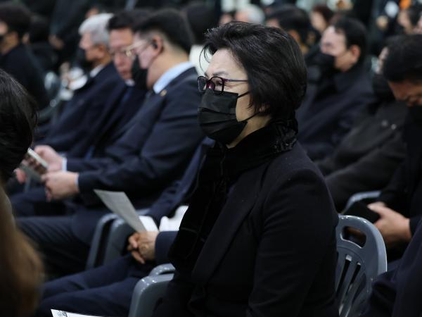제주항공 여객기 참사 희생자 49재 합동위령제 첨부이미지 : 25년02월15일 제주항공 여객기 참사 희생자 49재 합동위령제 - 025.jpg