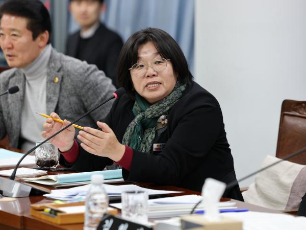 제387회 임시회 기획행정위원회 업무보고 등 회의 첨부이미지 : 25년02월13일 제387회 임시회 기획행정위원회 업무보고 등 회의 - 049.jpg