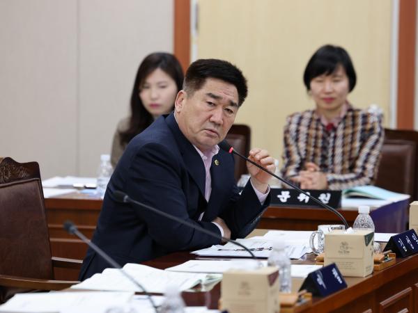 제387회 임시회 기획행정위원회 업무보고 등 회의 첨부이미지 : 25년02월13일 제387회 임시회 기획행정위원회 업무보고 등 회의 - 046.jpg
