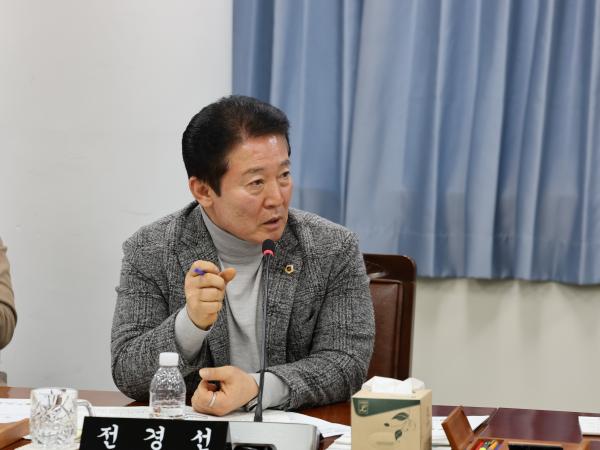 제387회 임시회 기획행정위원회 업무보고 등 회의 첨부이미지 : 25년02월13일 제387회 임시회 기획행정위원회 업무보고 등 회의 - 018.jpg