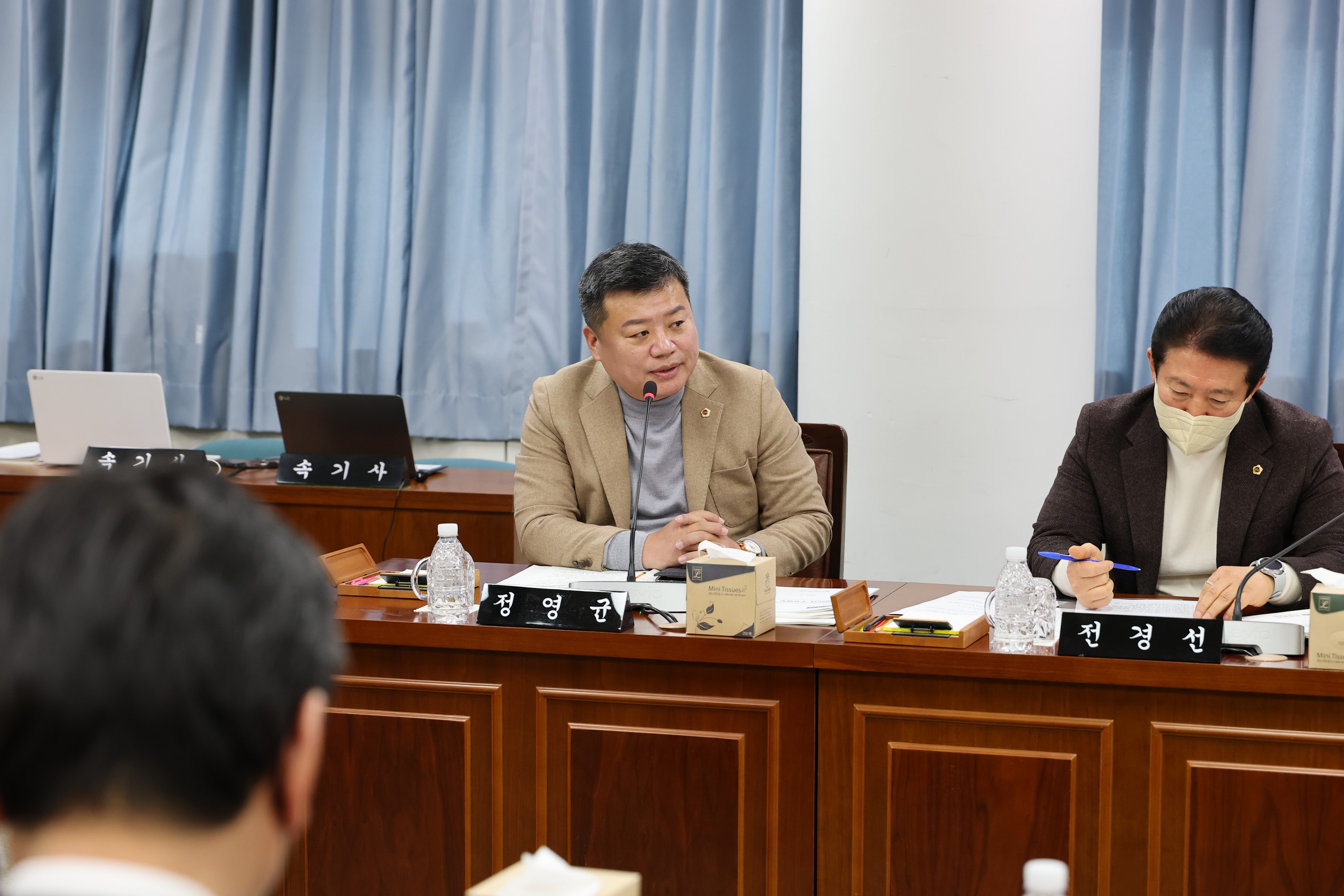 제387회 임시회 기획행정위원회 업무보고 등 회의 첨부이미지 : 25년02월05일 제387회 임시회 기획행정위원회 업무보고 등 회의 - 038.jpg
