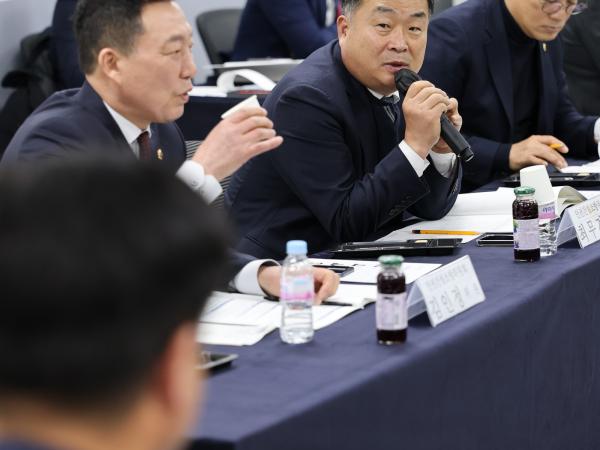 제387회 임시회 안전건설소방위원회 업무보고 등 회의 첨부이미지 : 25년02월05일 제387회 임시회 안전건설소방위원회 업무보고 등 회의 - 038.jpg