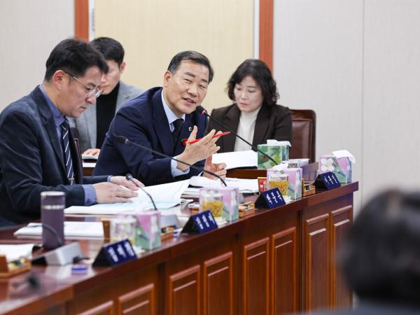 제387회 임시회 보건복지환경위원회 회의 첨부이미지 : 25년02월06일 제387회 임시회 보건복지환경위원회 회의_69.jpg