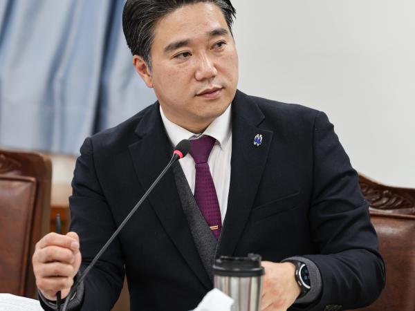 제387회 임시회 보건복지환경위원회 회의 첨부이미지 : 25년02월06일 제387회 임시회 보건복지환경위원회 회의_10.jpg