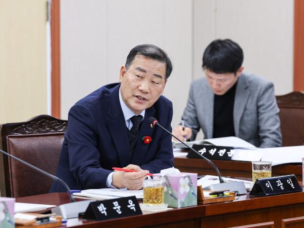 제387회 임시회 보건복지환경위원회 회의 첨부이미지 : 25년02월06일 제387회 임시회 보건복지환경위원회 회의_61.jpg