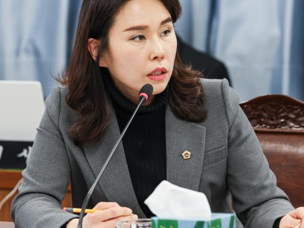 제387회 임시회 보건복지환경위원회 회의 첨부이미지 : 25년02월05일 제387회 임시회 보건복지환경위원회 회의_60.jpg