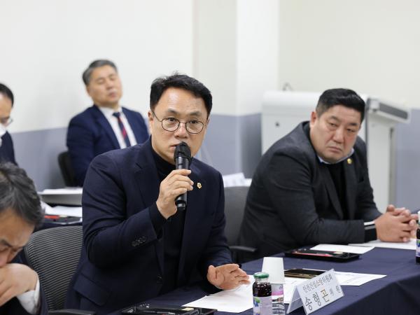 제387회 임시회 안전건설소방위원회 업무보고 등 회의 첨부이미지 : 25년02월05일 제387회 임시회 안전건설소방위원회 업무보고 등 회의 - 026.jpg