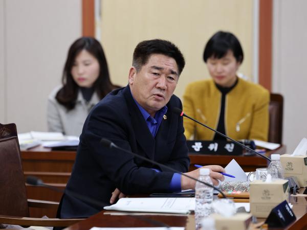 제387회 임시회 기획행정위원회 업무보고 등 회의 첨부이미지 : 25년02월05일 제387회 임시회 기획행정위원회 업무보고 등 회의 - 058.jpg