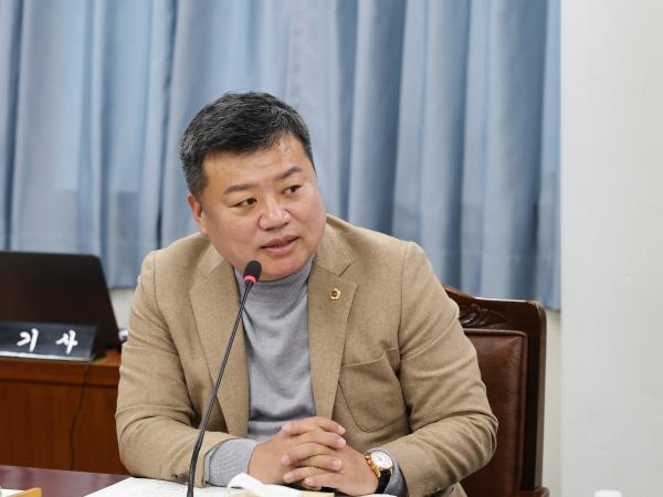 제387회 임시회 기획행정위원회 업무보고 등 회의 첨부이미지 : 25년02월05일 제387회 임시회 기획행정위원회 업무보고 등 회의 - 039.jpg